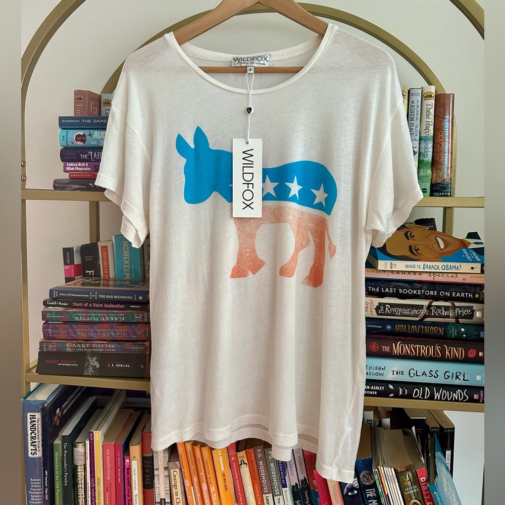BNWT Wildfox T-Shirt with Democrat Donkey Graphic 🐴💙